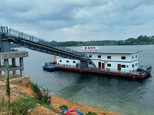 立式旋转接头摇臂式取水泵船-单个摇臂